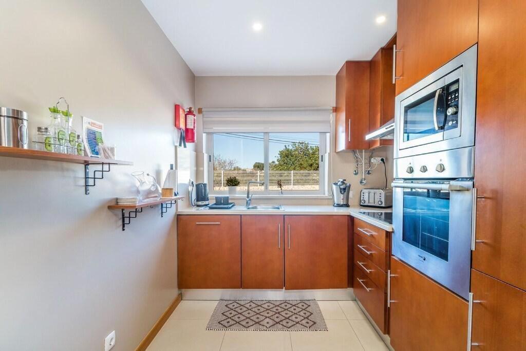 Fantastic Townhouse With Pool And Sea Views Villa Albufeira Dış mekan fotoğraf