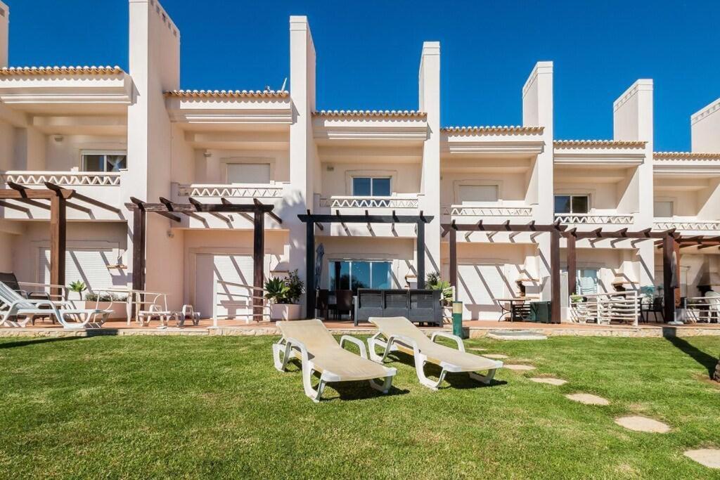 Fantastic Townhouse With Pool And Sea Views Villa Albufeira Dış mekan fotoğraf